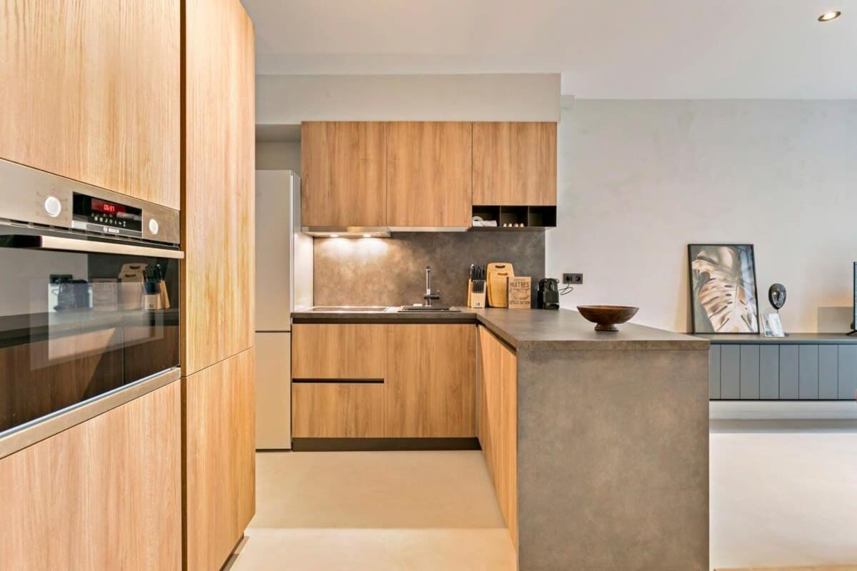 Huswell - Unique Apartment In The City-Center Of Knokke Esterno foto